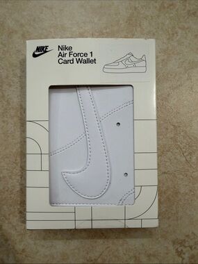 NIB Nike Air Force 1 Card Wallet - White